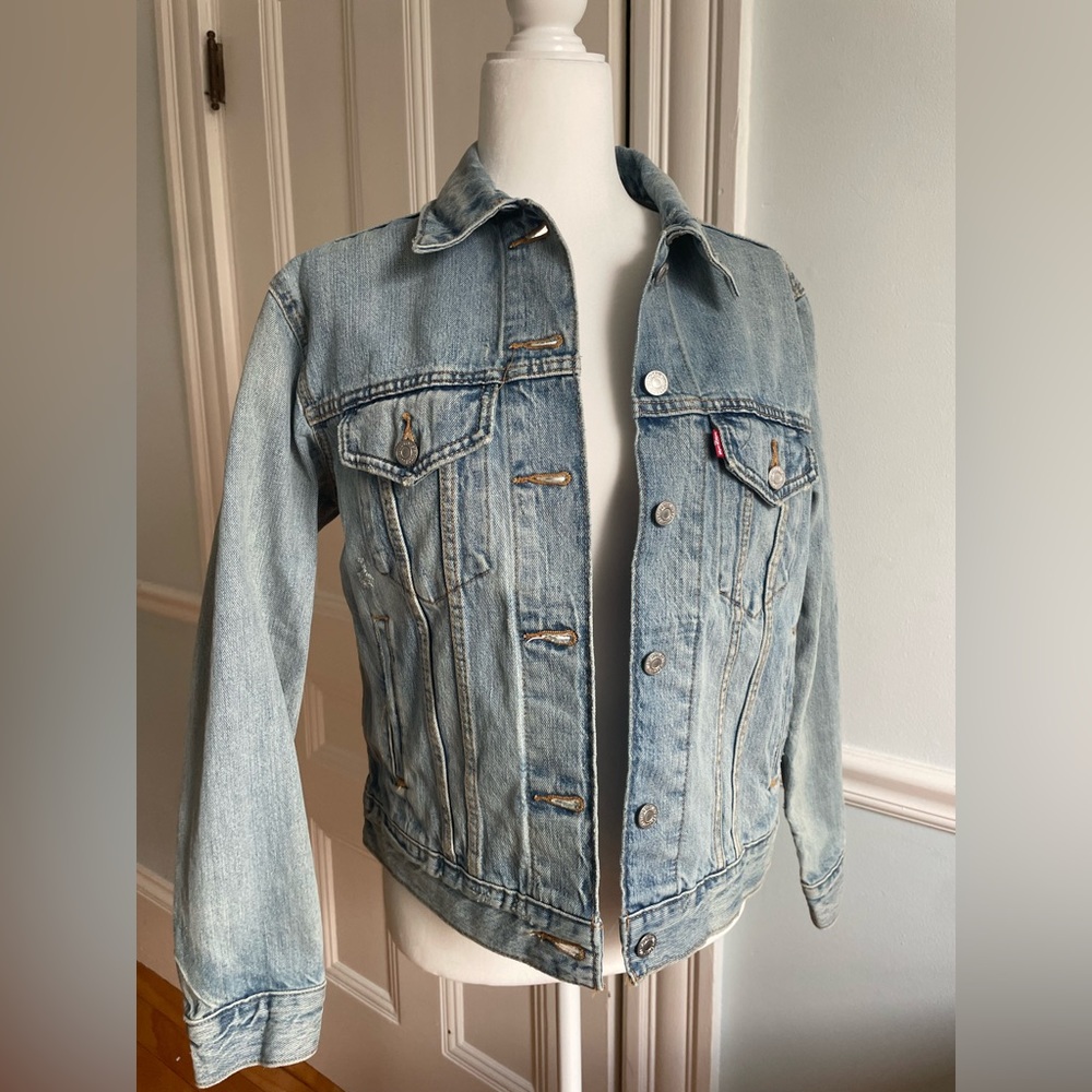Levi’s “Ex-Boyfriend Trucker” Jean Jacket